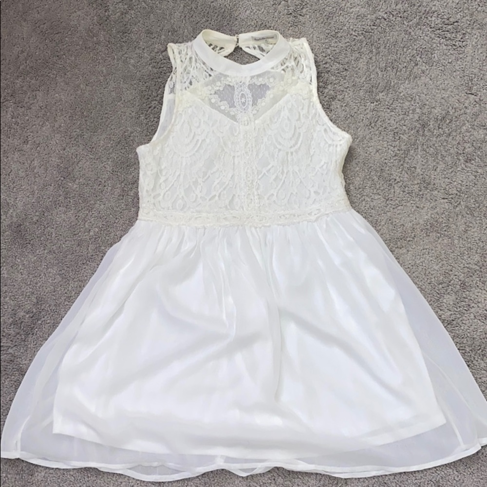 Charlotte Rousse White Floral Dress